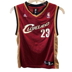 Adidas Kids Size M 10 12 Red Cleveland Cavaliers Cavs LeBron James 23 Jersey